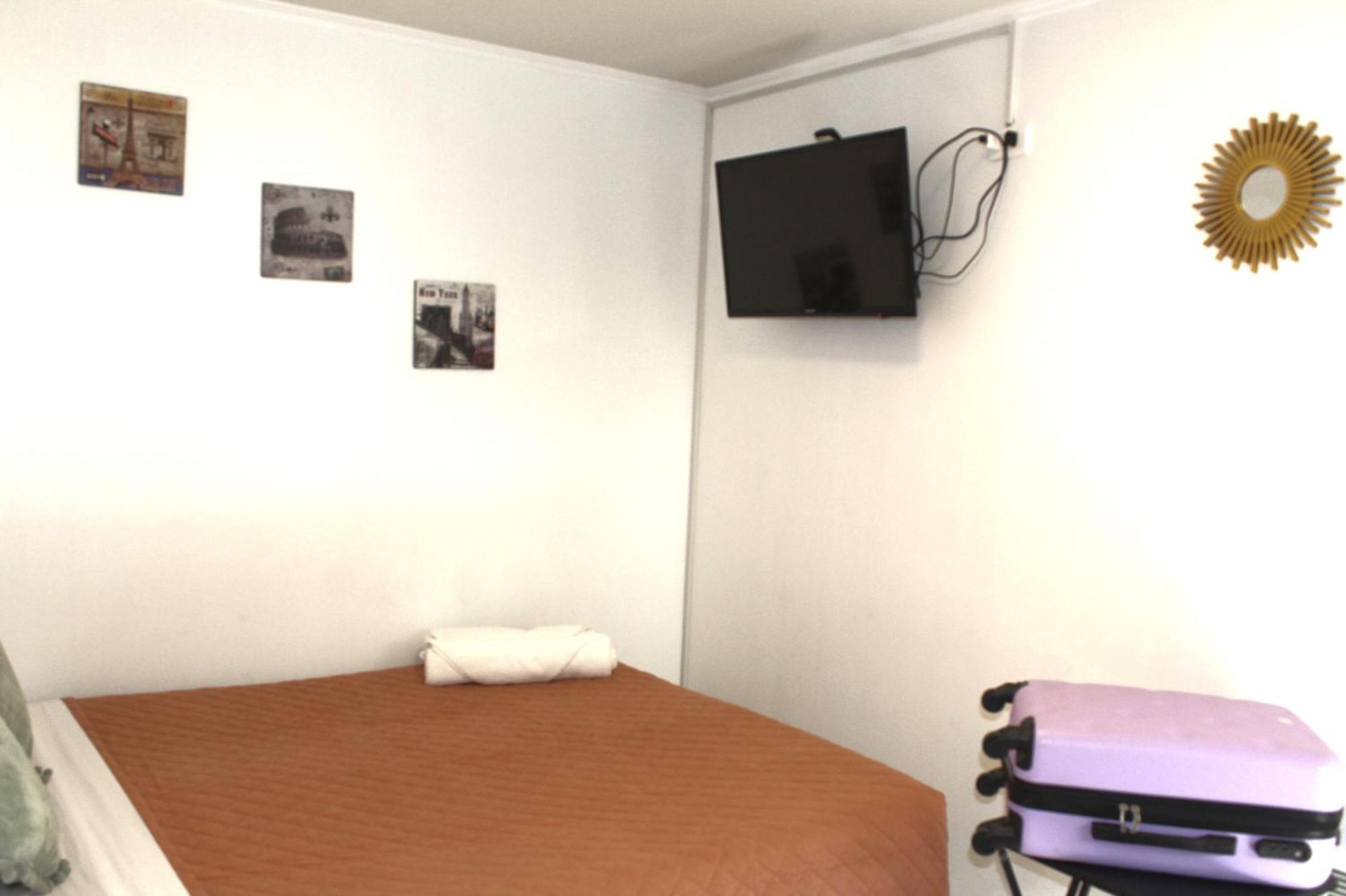 Departamento Privado A 4 Kilometros Del Aeropuerto *